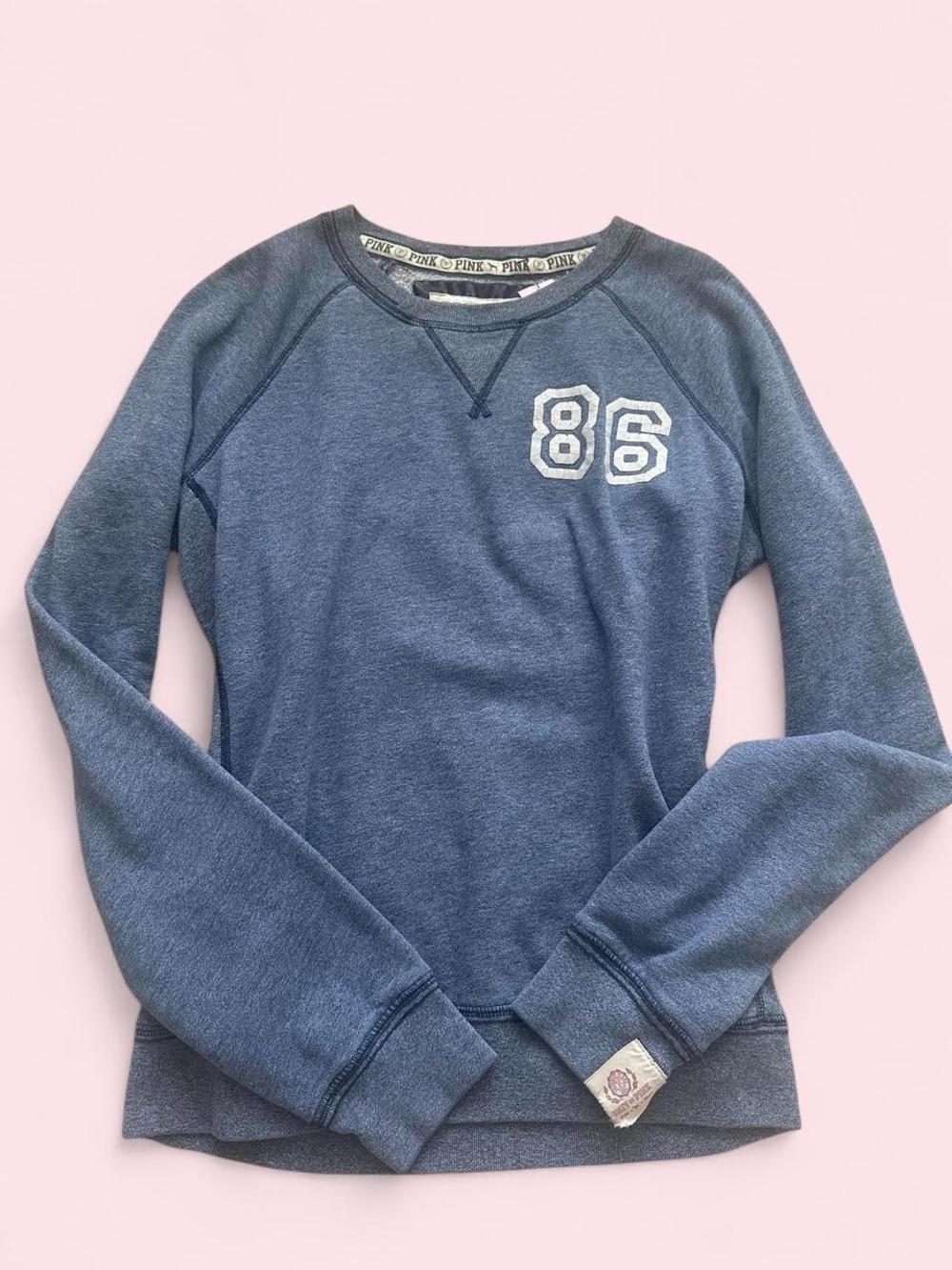2000s/Y2K VS Pink Crewneck